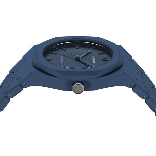 D1 Milano Blue polycarbonate 40.5mm watch with link remover