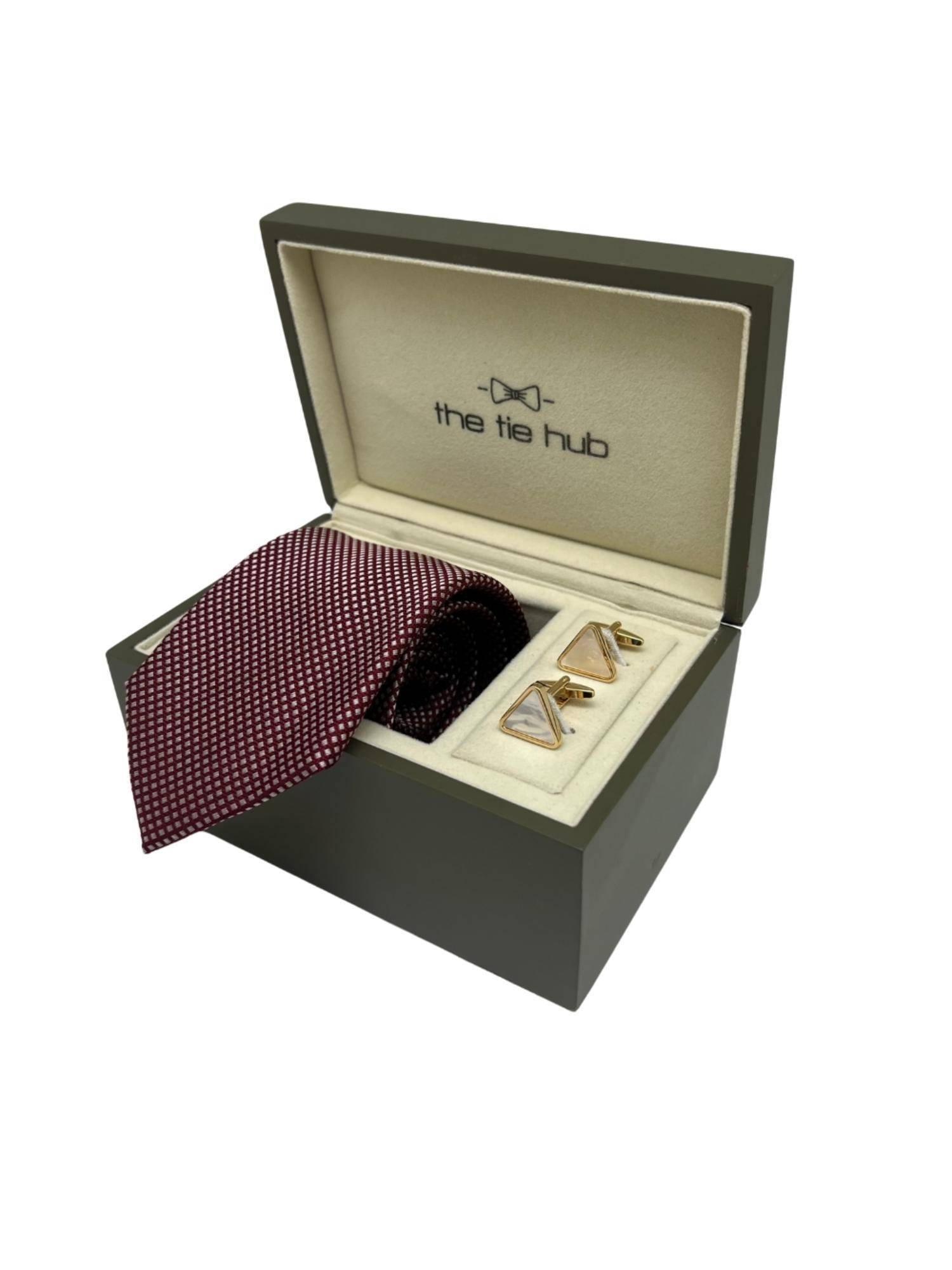 The Tie Hub Men Maroon Silk Textured Necktie & Pair Of Cufflink Gift Set