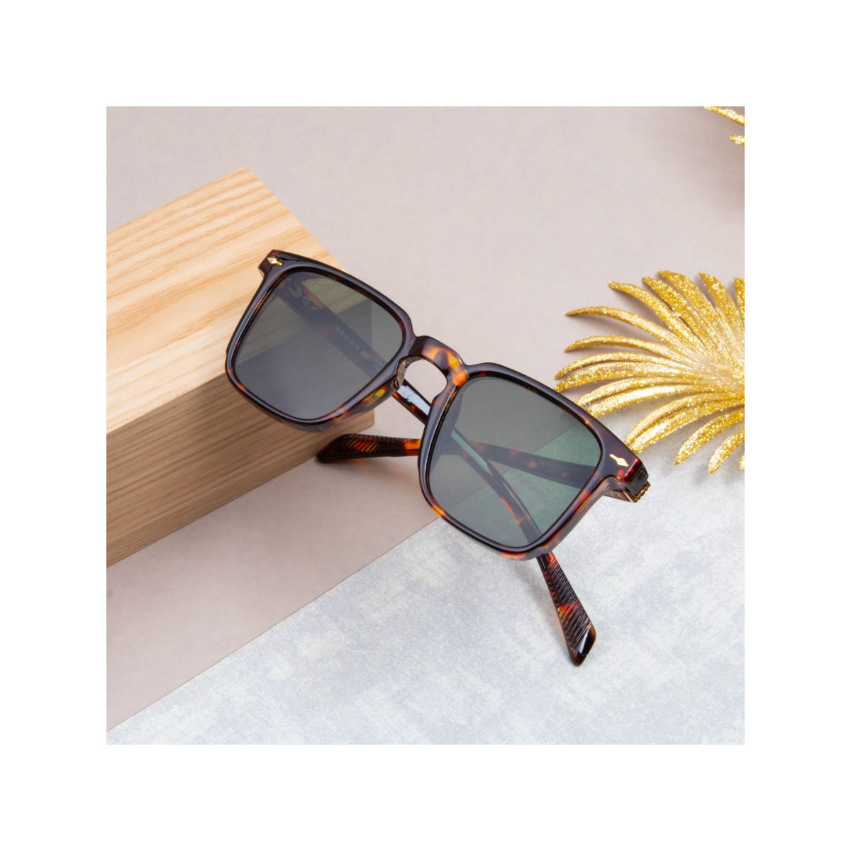 Buy online Wayfarer Sunglasses By Urban Theory - Blue from Eyewear for Women  by Urban Theory for ₹549 at 45% off | 2024 Limeroad.com