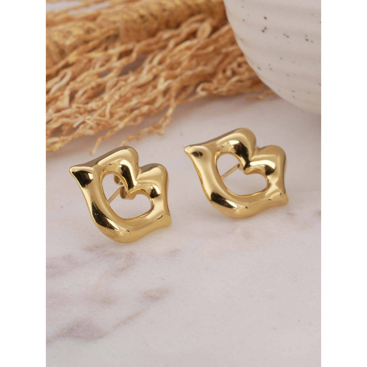 Palmonas Chic Lips Stud Earrings For Womens - Waterproof And Anti-Tarnish