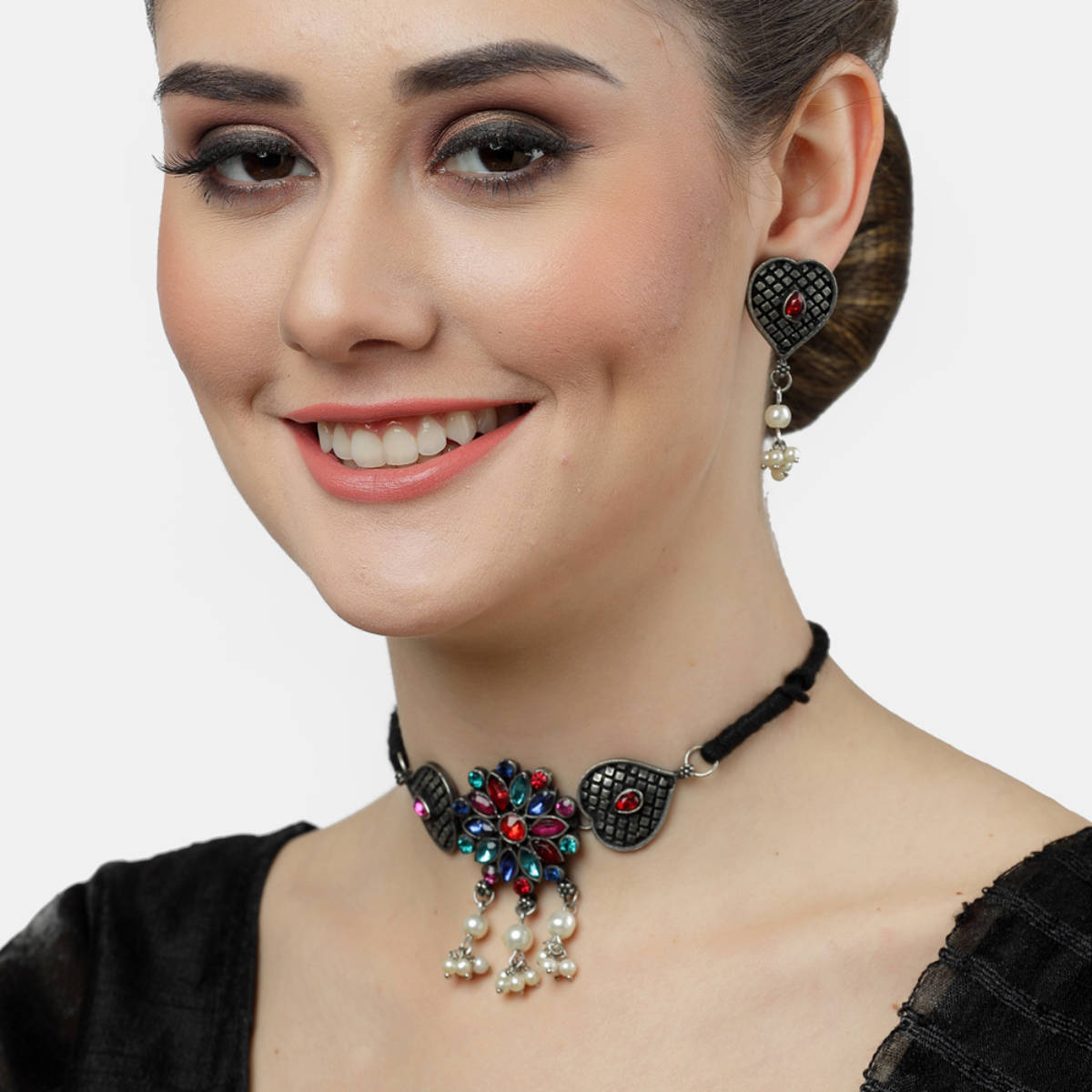 Moedbuille Crystals & Pearls Antique Floral Design Oxidised Silver Plated Jewellery Set
