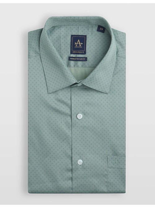 green emerald velvet dress Amazon.com: Nick Graham Long Sleeve Arrow & Target Dress Shirt for Men,  Wrinkle Resistant Modern Fit Button Down Shirt with Performance Fabric :  Clothing, Shoes & Jewelry