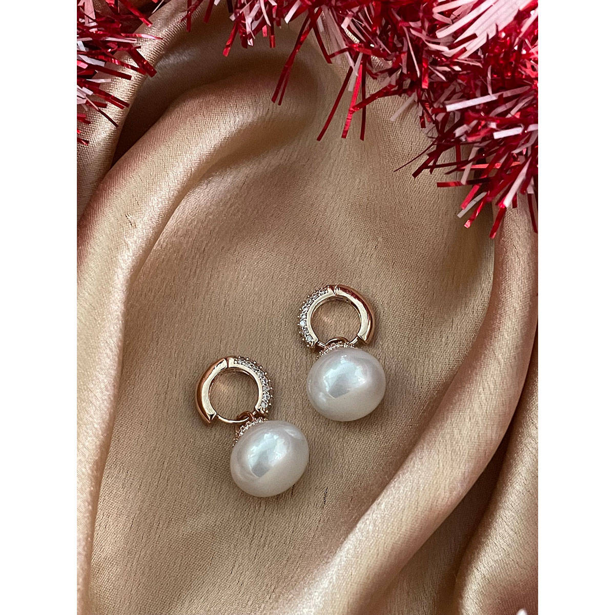 Digital Dress Room Rose Gold-Plated Pearl Cz Huggee Hoop Earrings for Women