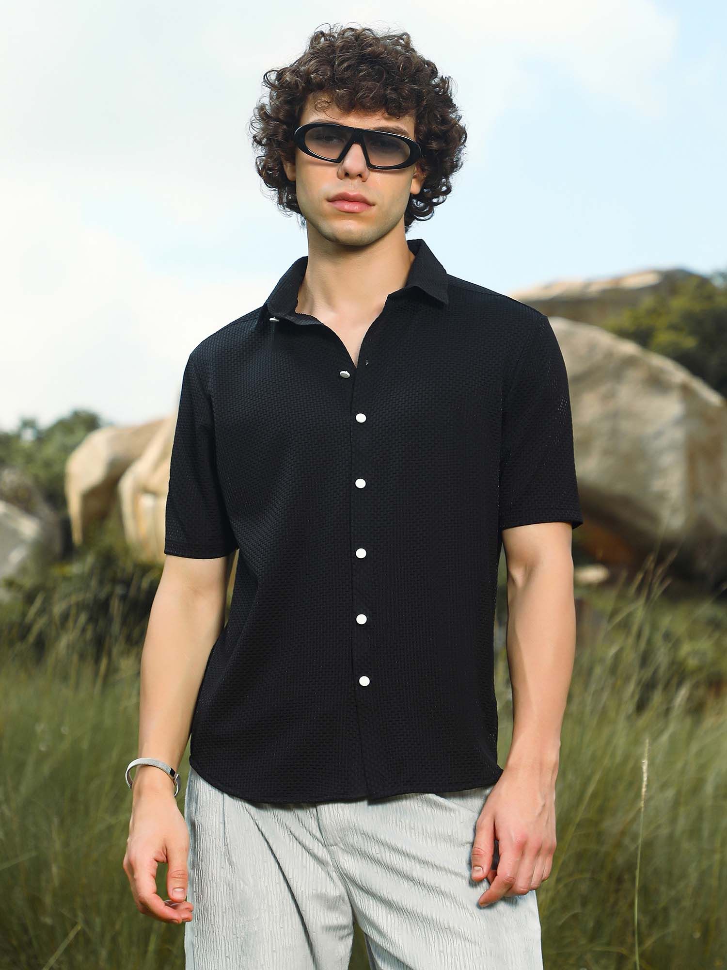 Buy Campus Sutra Men Onyx Black Warp-Tactile Shirt Online