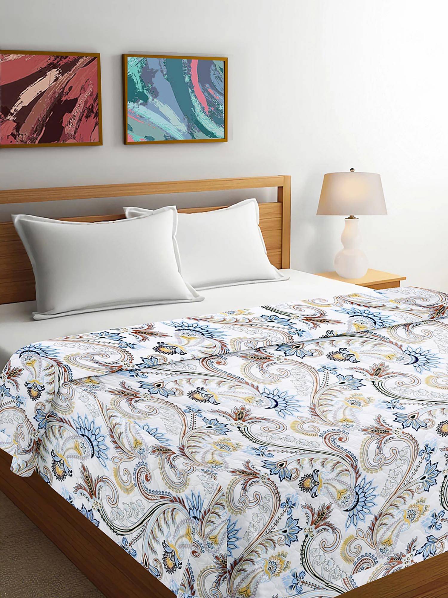 FABINALIV White Floral Reversible 350 Gsm Micro Fiber Filling Bed Comforter (Double)