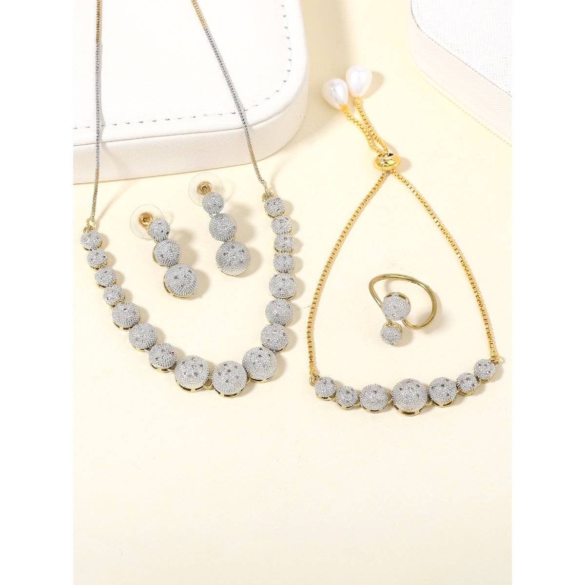 Estele Elegant Sparkling Gehena Jewellery Combo Set