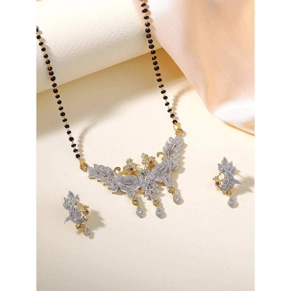 Estele Gehena Chain Twin Peacock Mangalsutra Set
