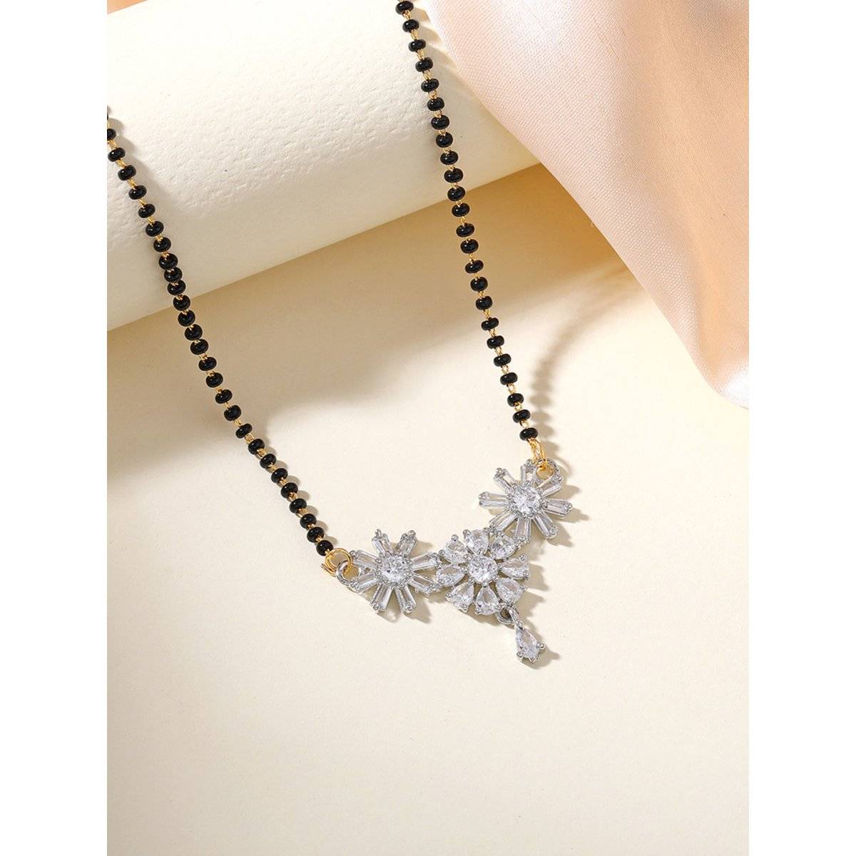 Estele White Shimmering Gehena Floral Mangalsutra