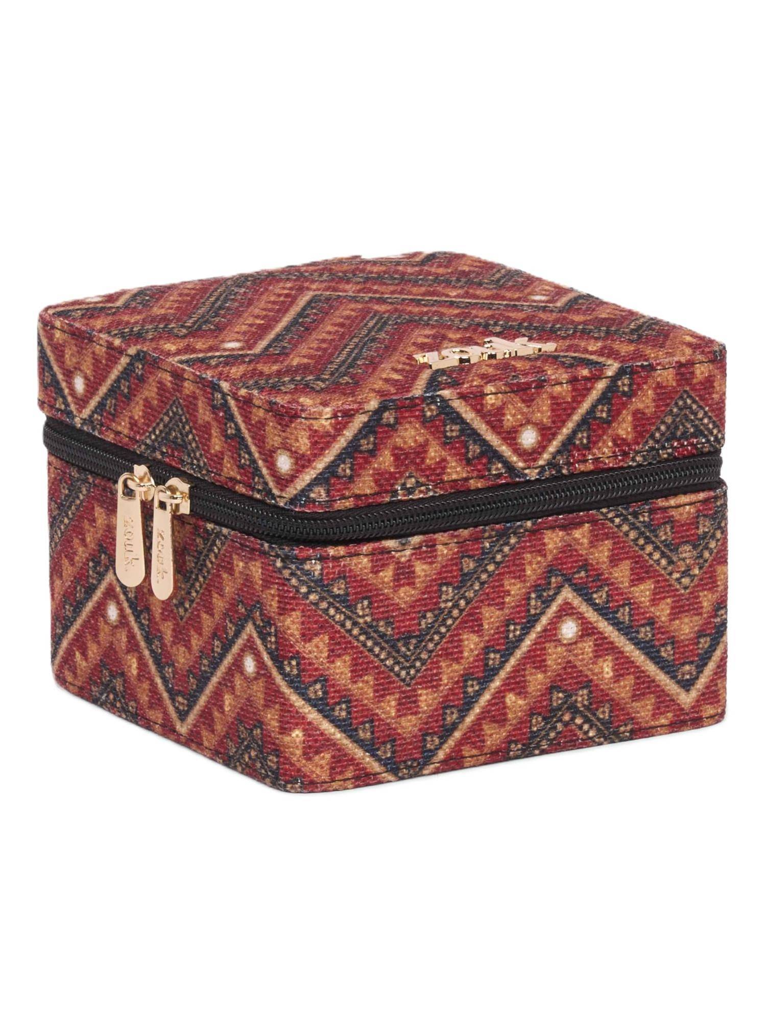 Zouk Dharwad Leher Noor Jewellery Box