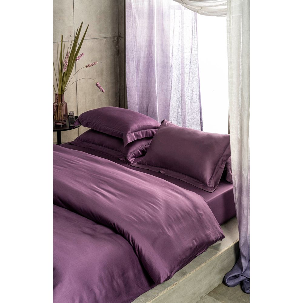 spotlight bed sheet