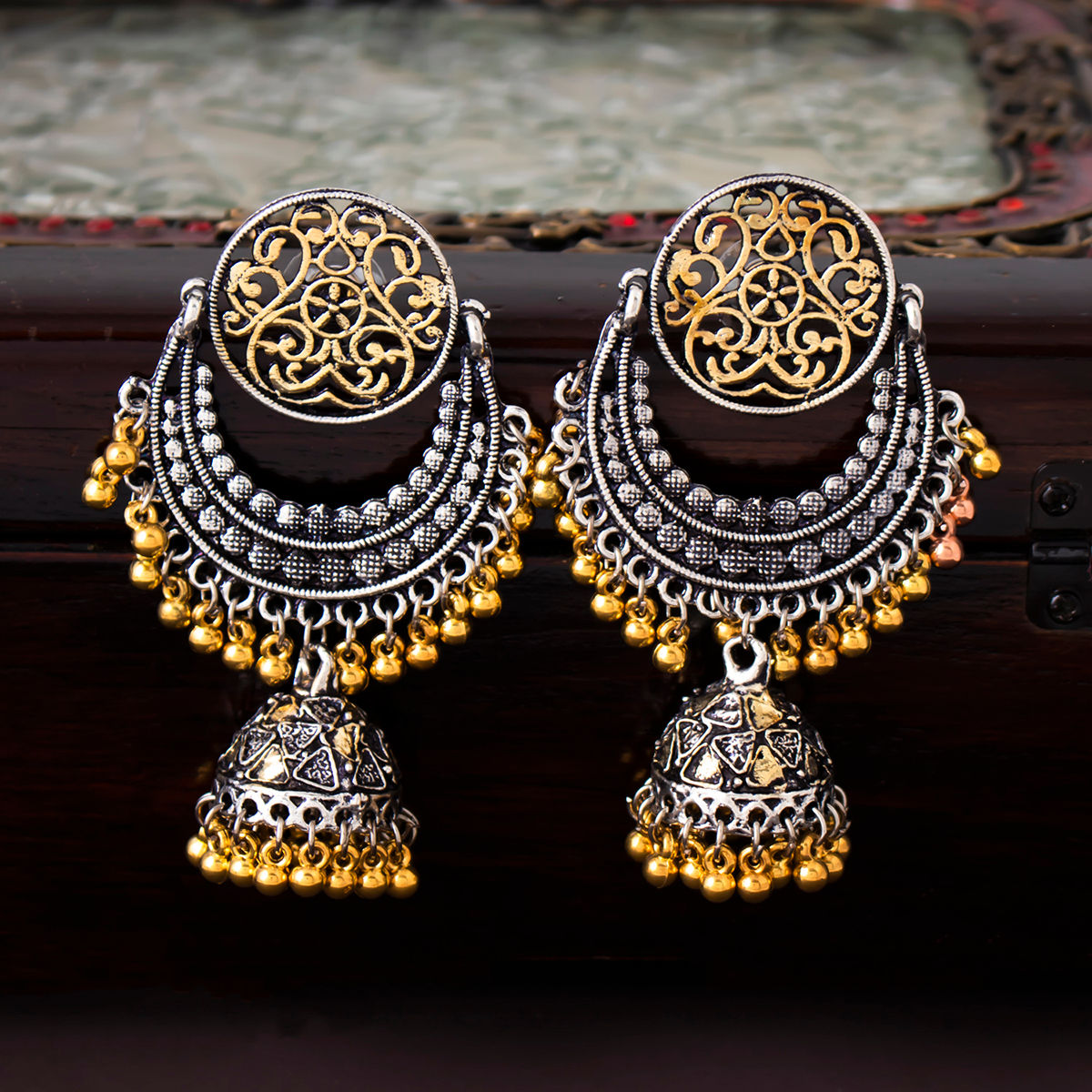 Sukkhi Charming Oxidised Chandelier Earring for Women (NYKSUKHI01103