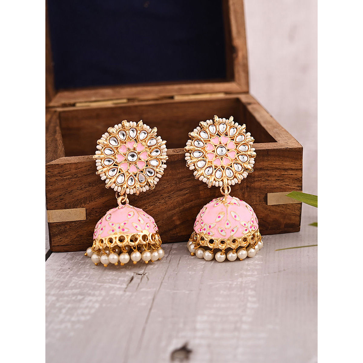 nykaa jhumkas