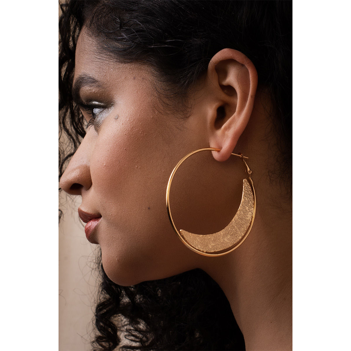 Discover more than 78 jumbo hoop earrings super hot
