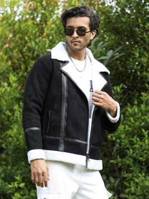 Campus Sutra Men Carbon Black & Chalk White Fleece Lined Biker Jacket