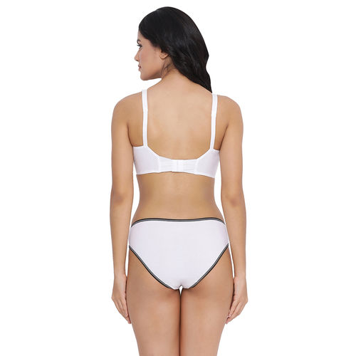 Buy CLOVIA Non-Padded Non-Wired Full Cup Bra & Low Waist Bikini