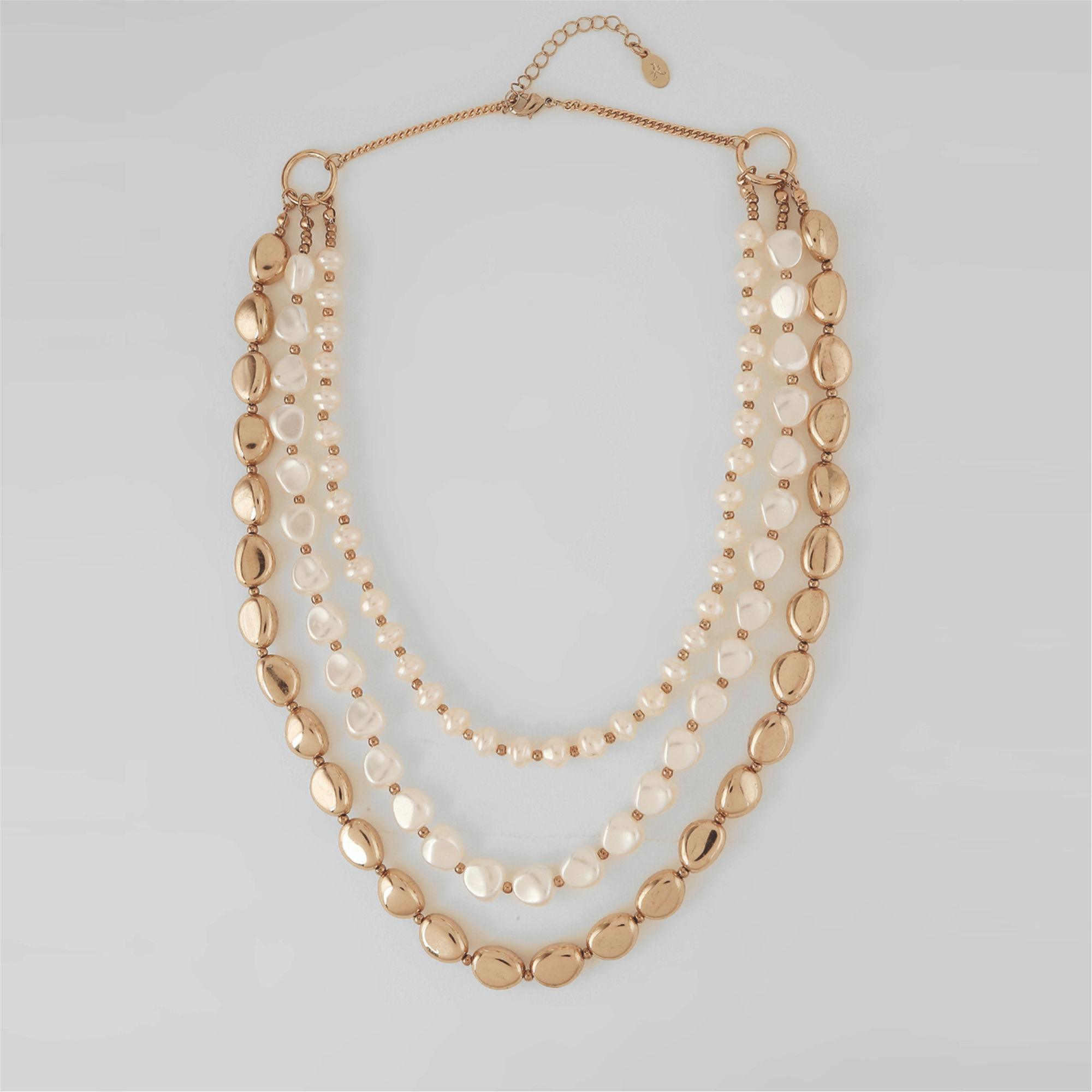 accessorize pearl necklace