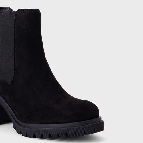 Faux Suede Chelsea Chunky Black Suede Boots Boohoo Wide Fit Faux