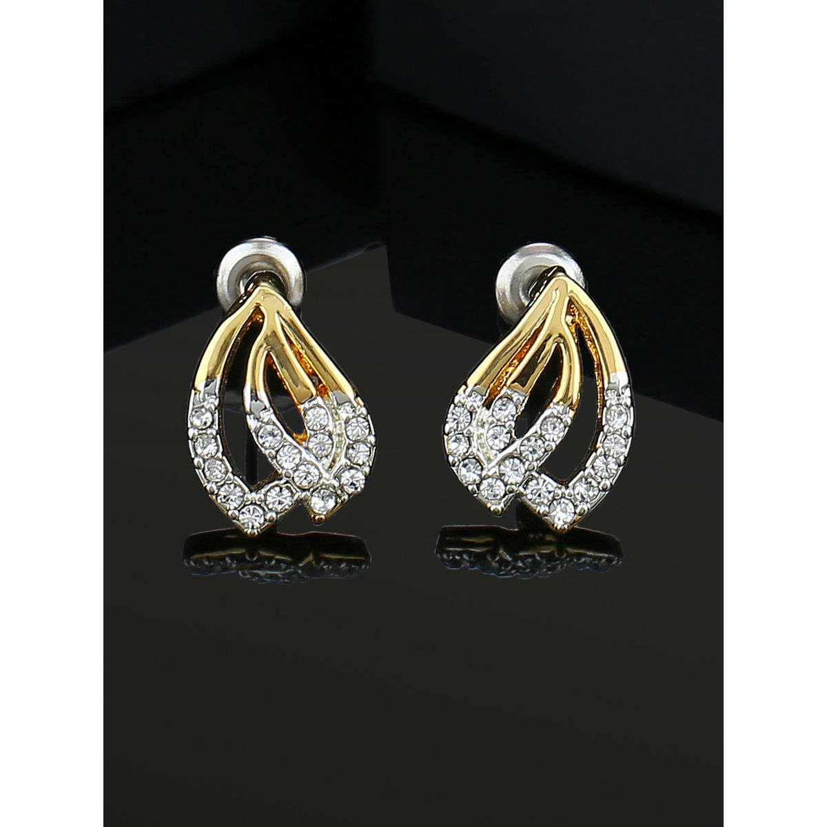 Estele Gold Plated Gorgeous Stud Earrings with Crystals for Women: Buy Estele  Gold Plated Gorgeous Stud Earrings with Crystals for Women Online at Best  Price in India