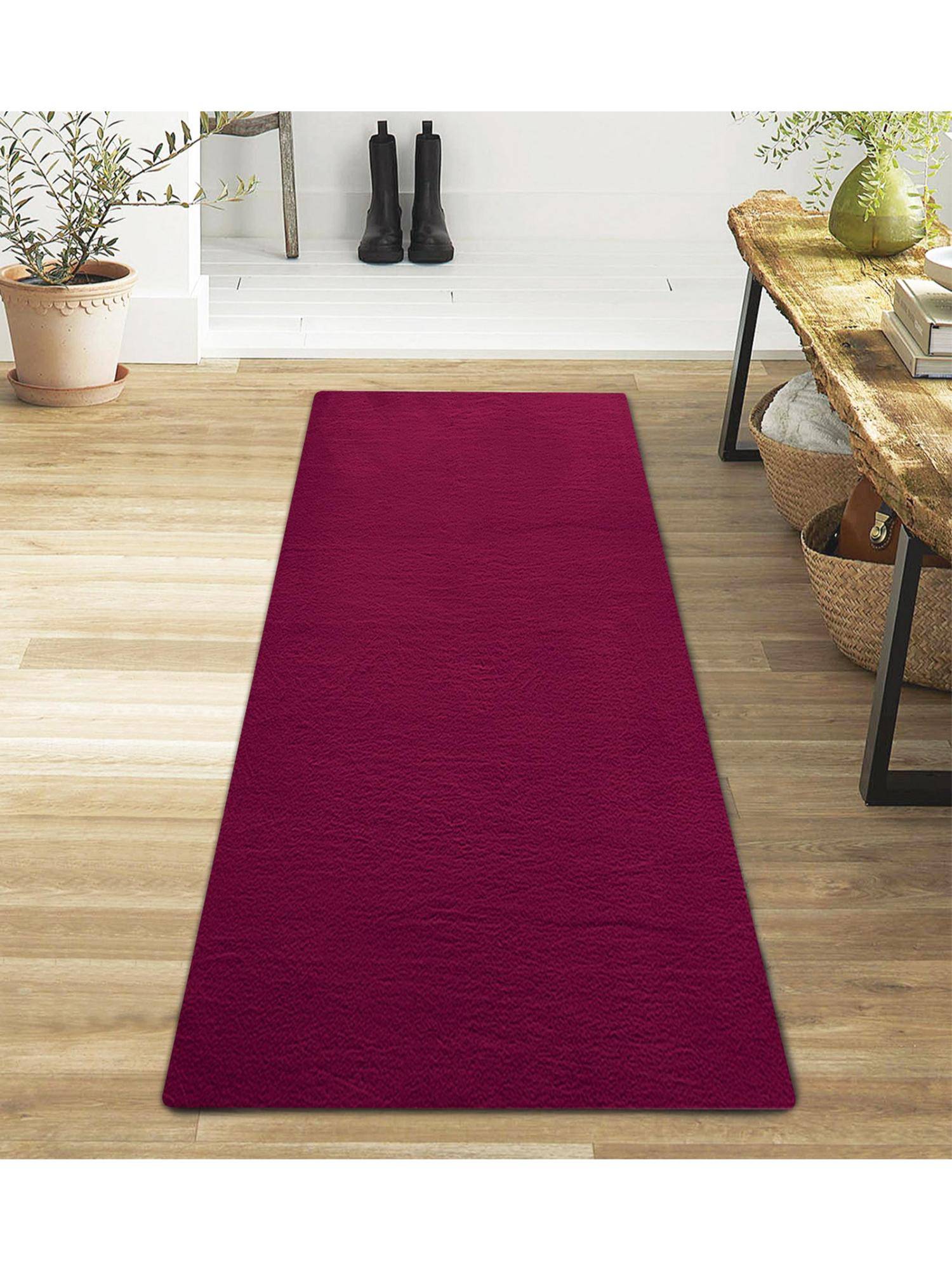 OBSESSIONS Solid Rabit Fur Bedside Runner - Maroon