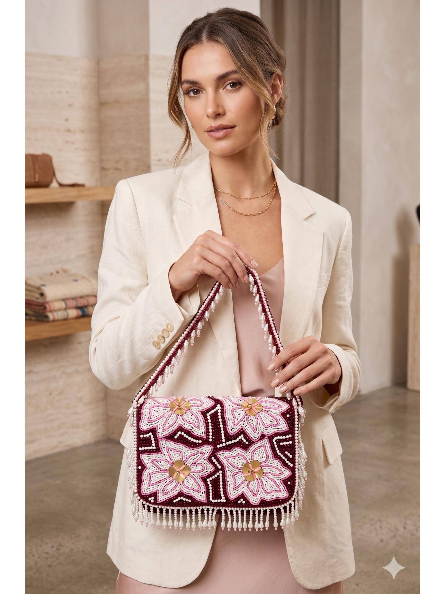 Fabbhue Women Multicolor Box Handbag
