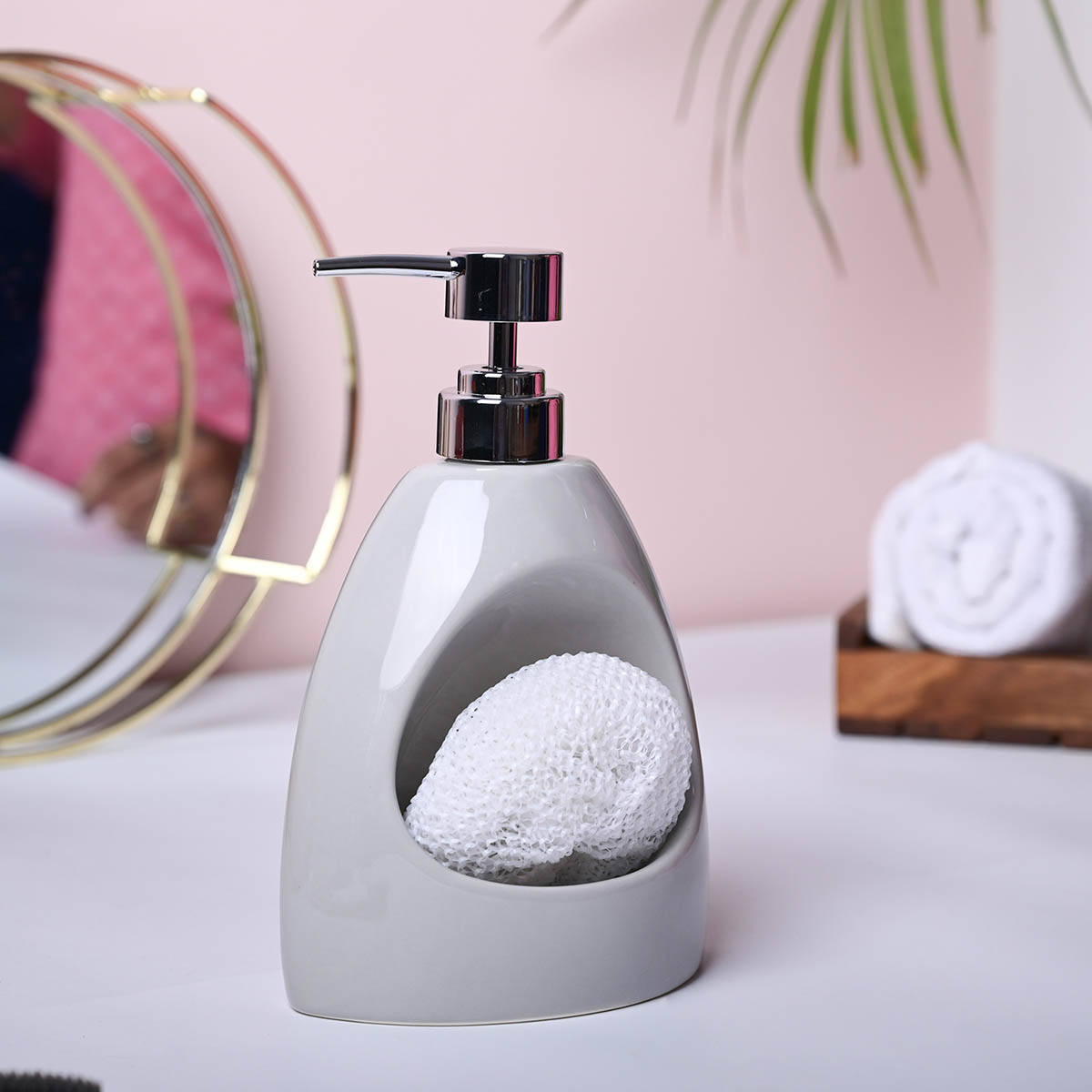 Voncasa Ceramic Grey Color Kitchen Dispenser with Scrubber