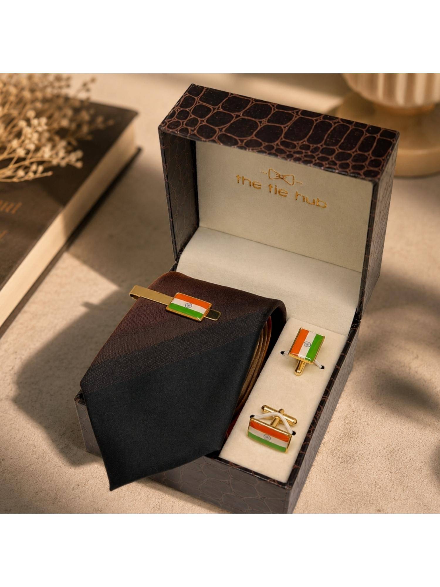 The Tie Hub Orange Black Necktie Cufflinks & Clip Set - Gradient Patriotic Formal Combo For Men