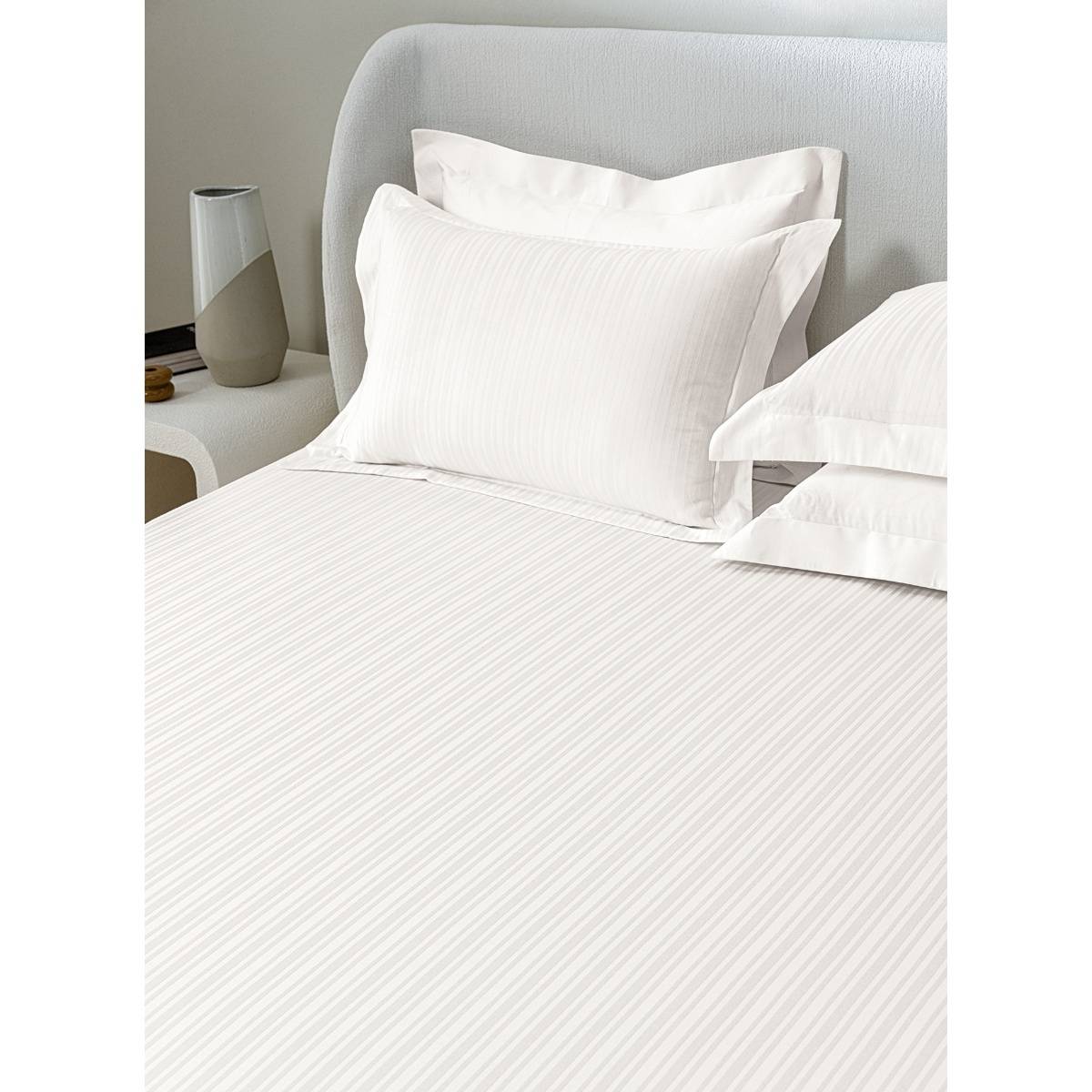 SANSAAR A D'DECOR BRAND LIVE CONSCIOUSLY Linea-Moonstruck King Bed Sheet with 2 Pillow Covers