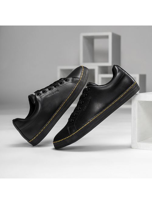 Red Tape Mens Solid Black Casual Sneakers Shoes