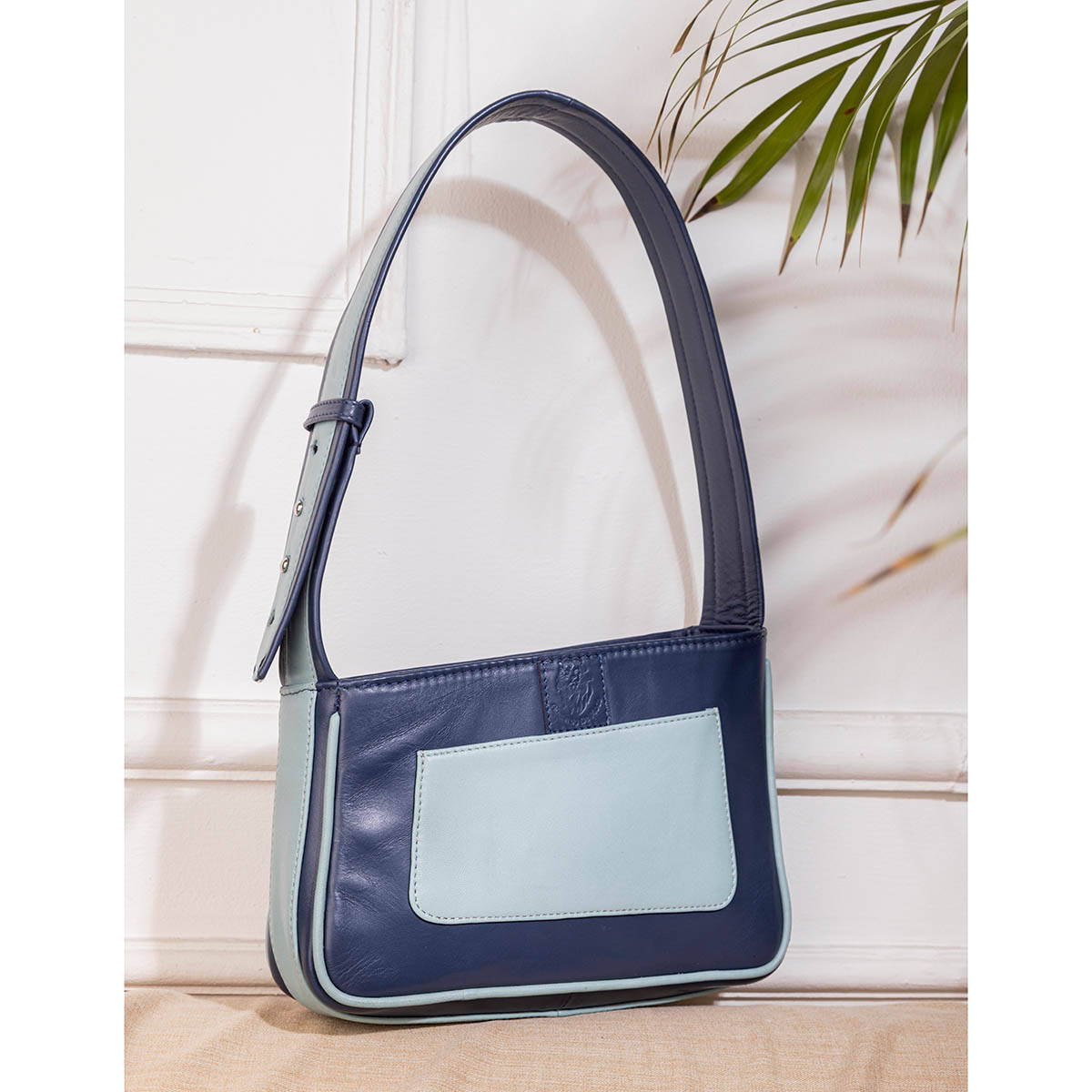 ABELARDO DE MODA Garden Party Handbag - Navy Blue/Blue
