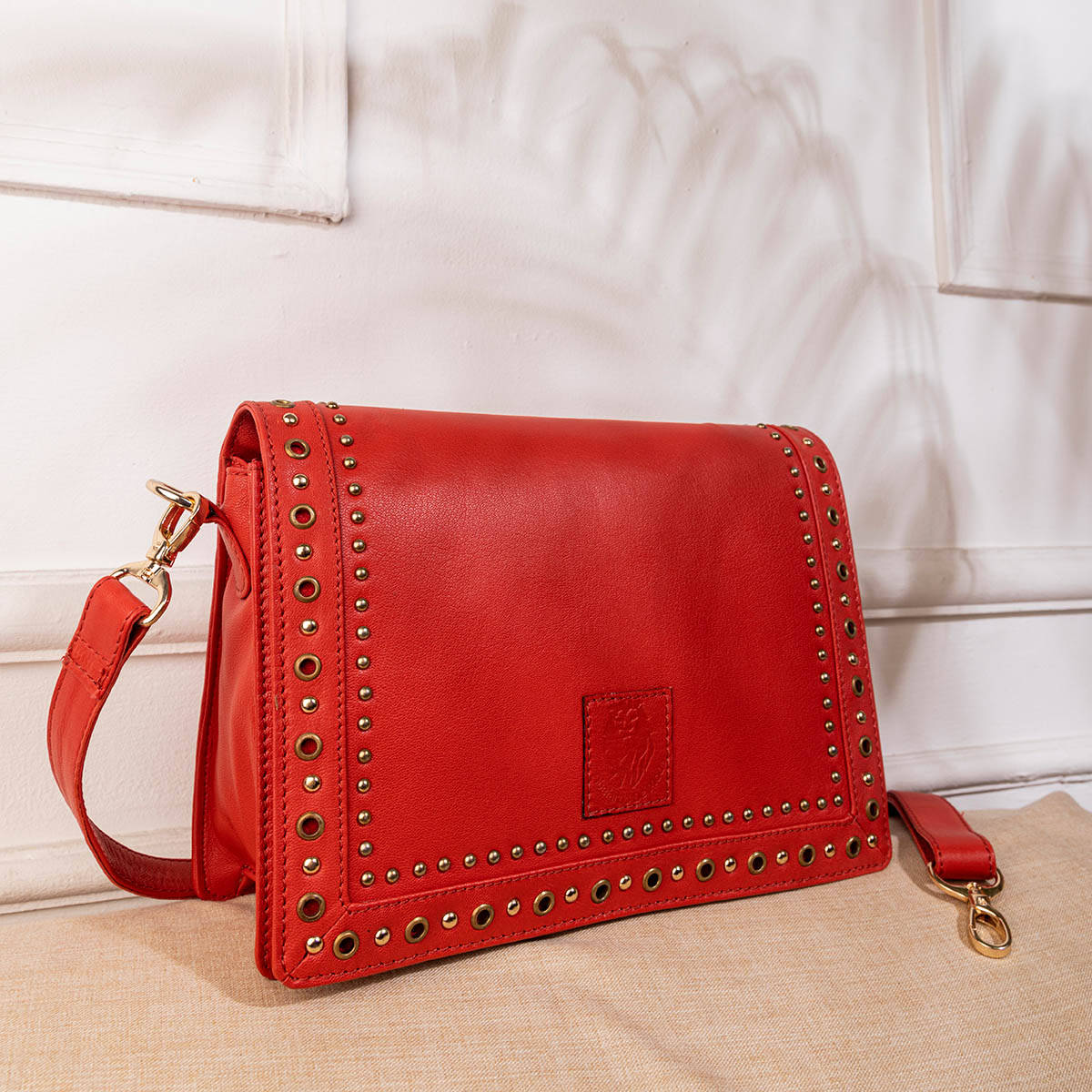 ABELARDO DE MODA Urban Bag - Red Sling Bag with Detachable Strap