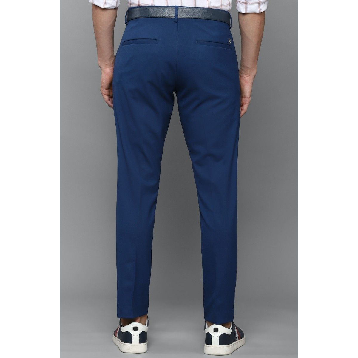 Buy Men Blue Regular Fit Solid Casual Trousers Online  720552  Allen Solly