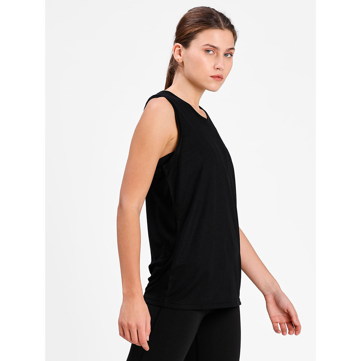 Puma Performance Sports Tank W: Buy Puma Performance Sports Tank W Online at Best Price in India ...