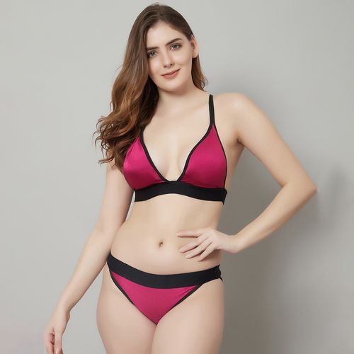 Buy Quttos PrettyCat Pink & Black Colorblocked Lightly Padded Plunge Bra at