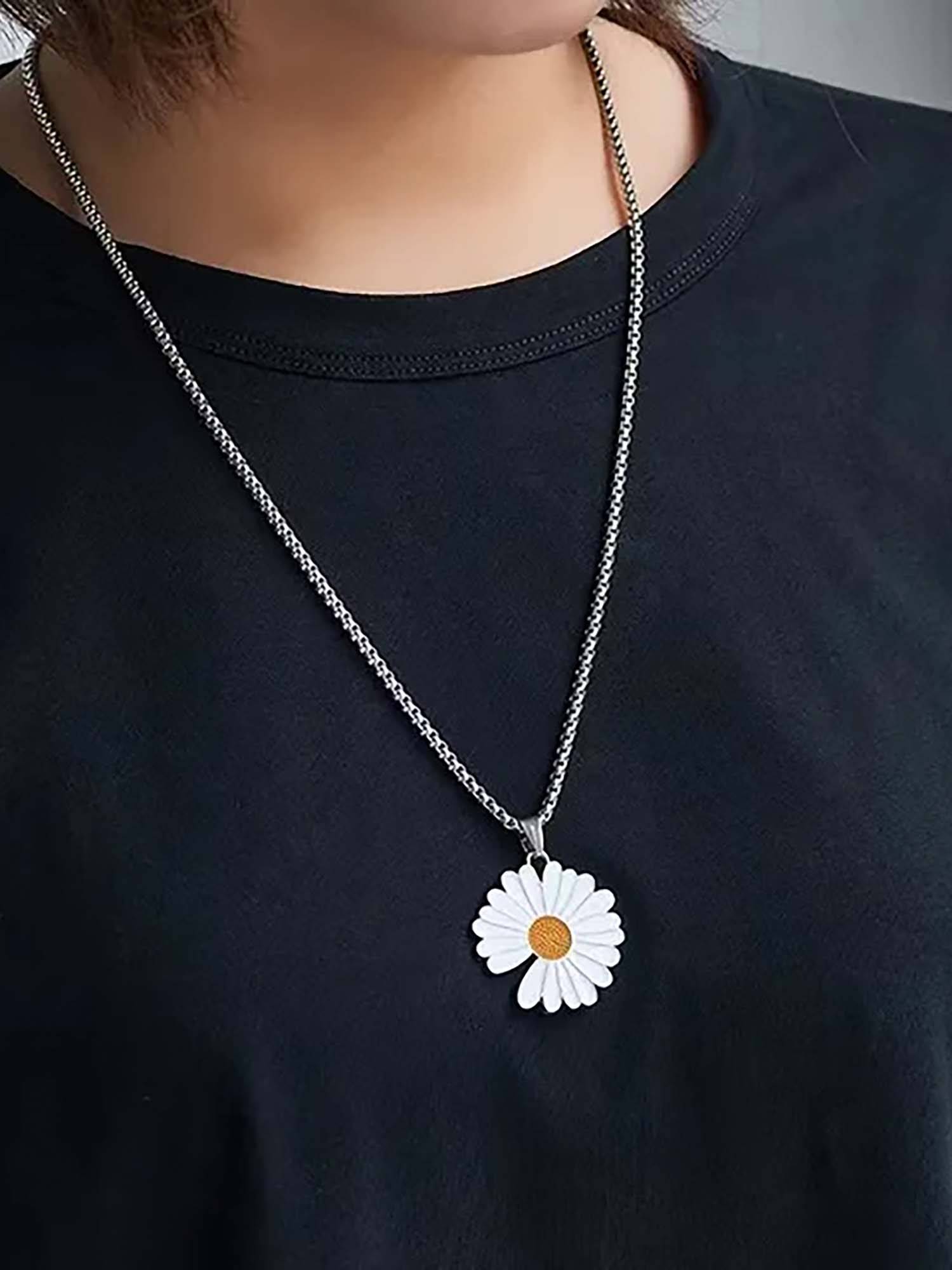 Salty Alpha Women White Snowdrop Necklace
