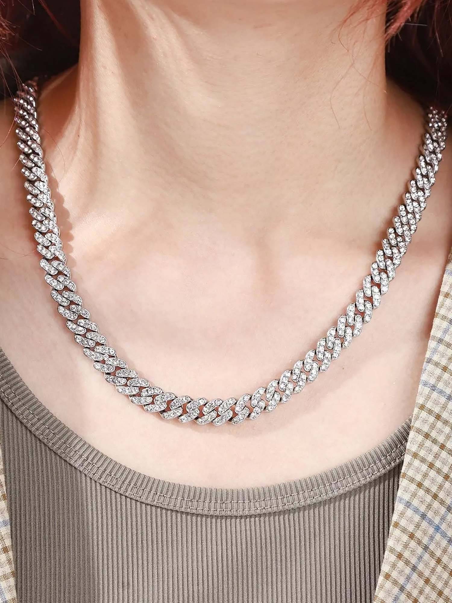 Salty Alpha Women White Vandal Necklace