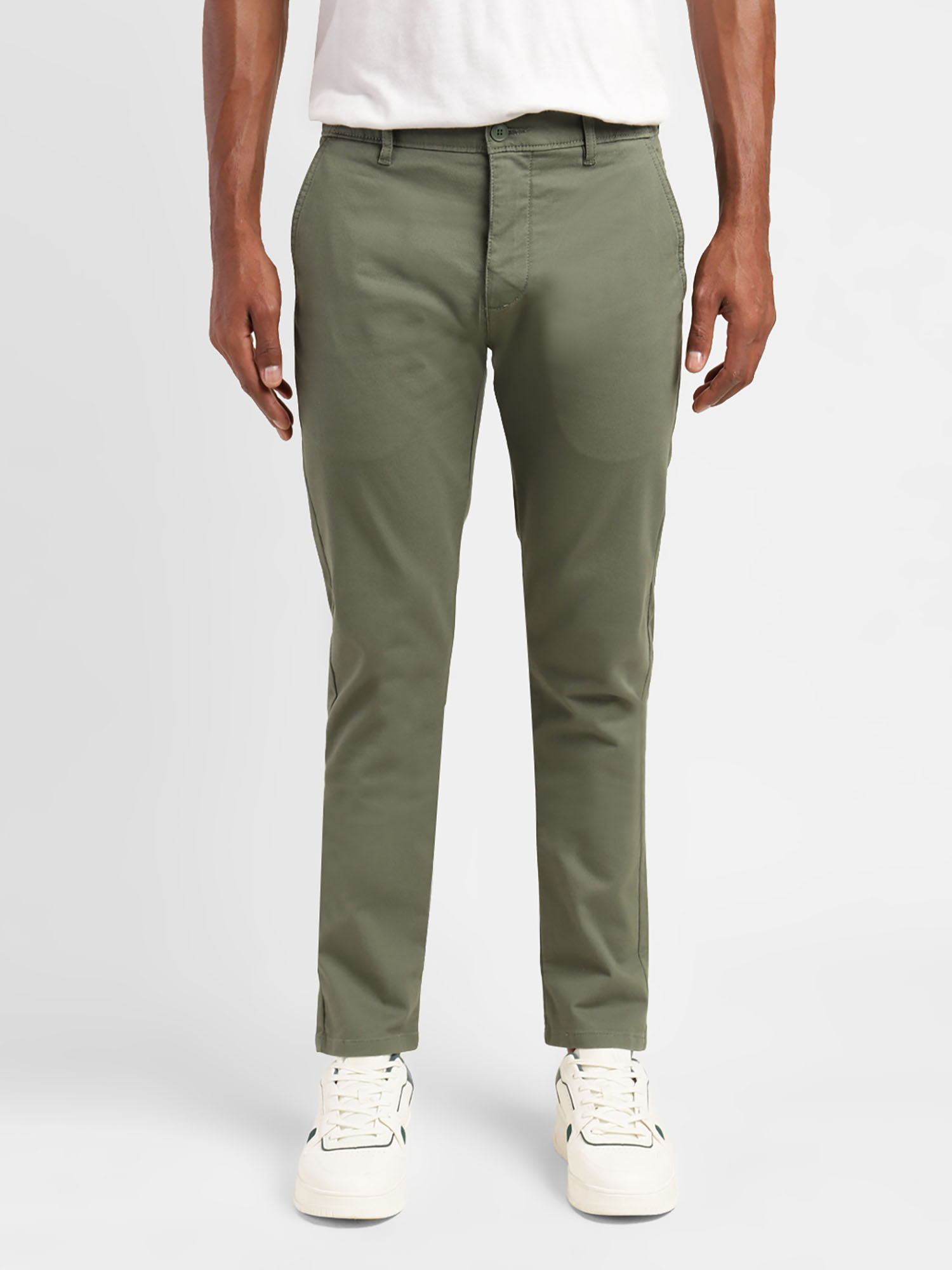 Levi S Men Mid Rise Slim Tapered Fit Chinos Buy Levi S Men Mid Rise Slim Tapered Fit Chinos