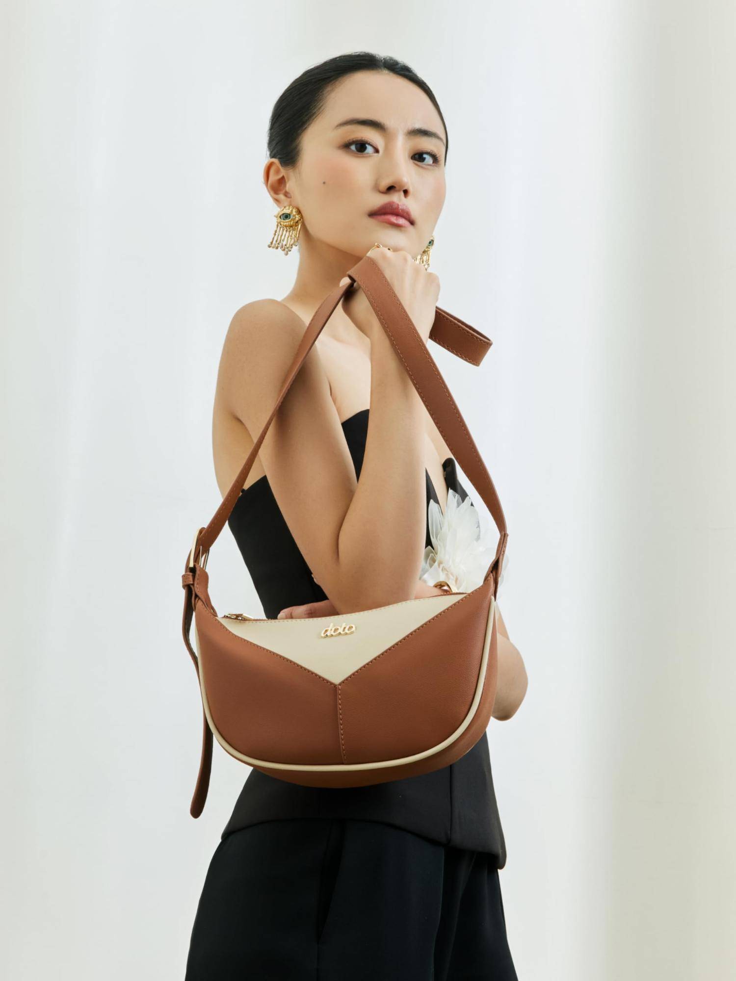 Everpret Women Tan-Beige Enso Faux Leather Sling Bag