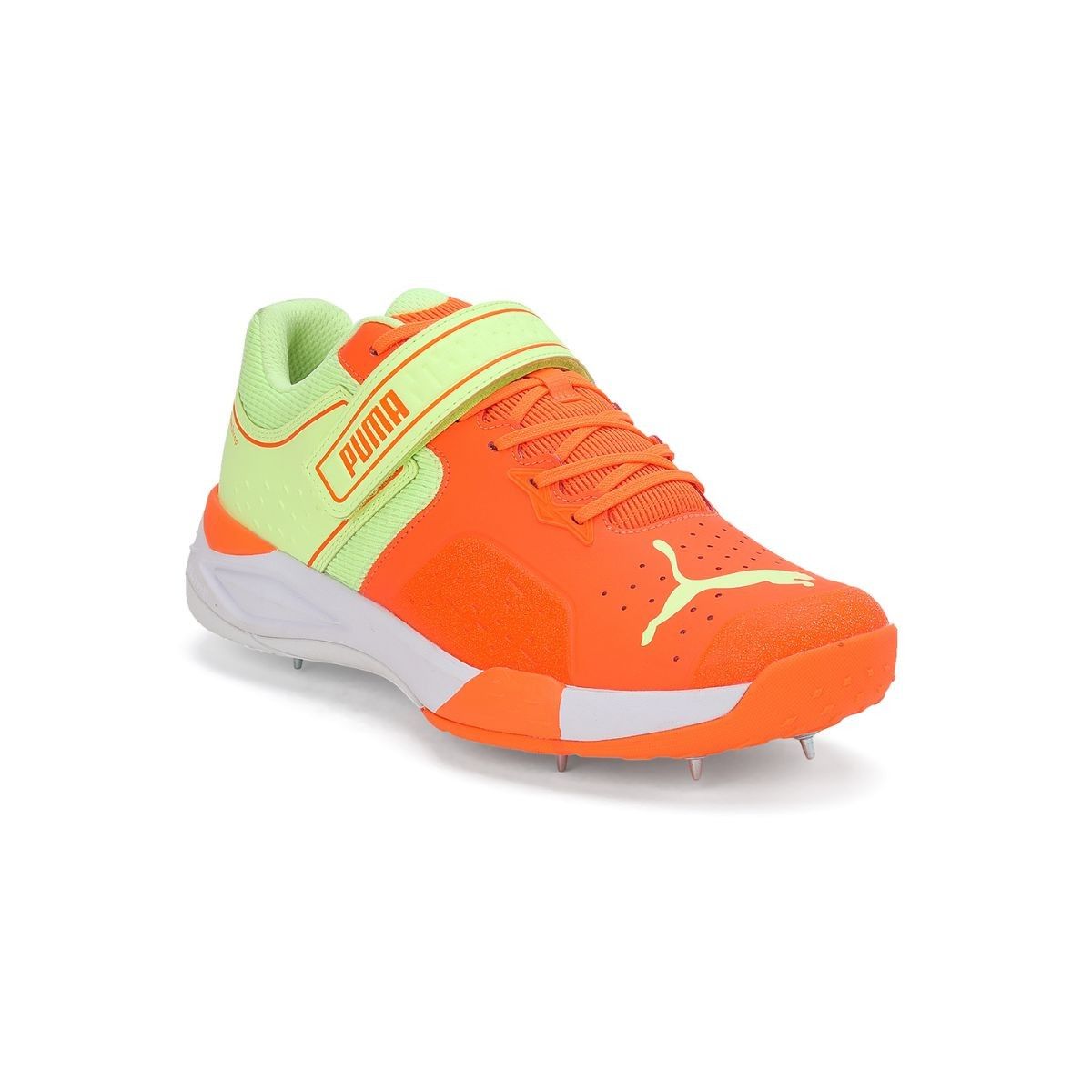 Nike cricket shoes online sale offers
