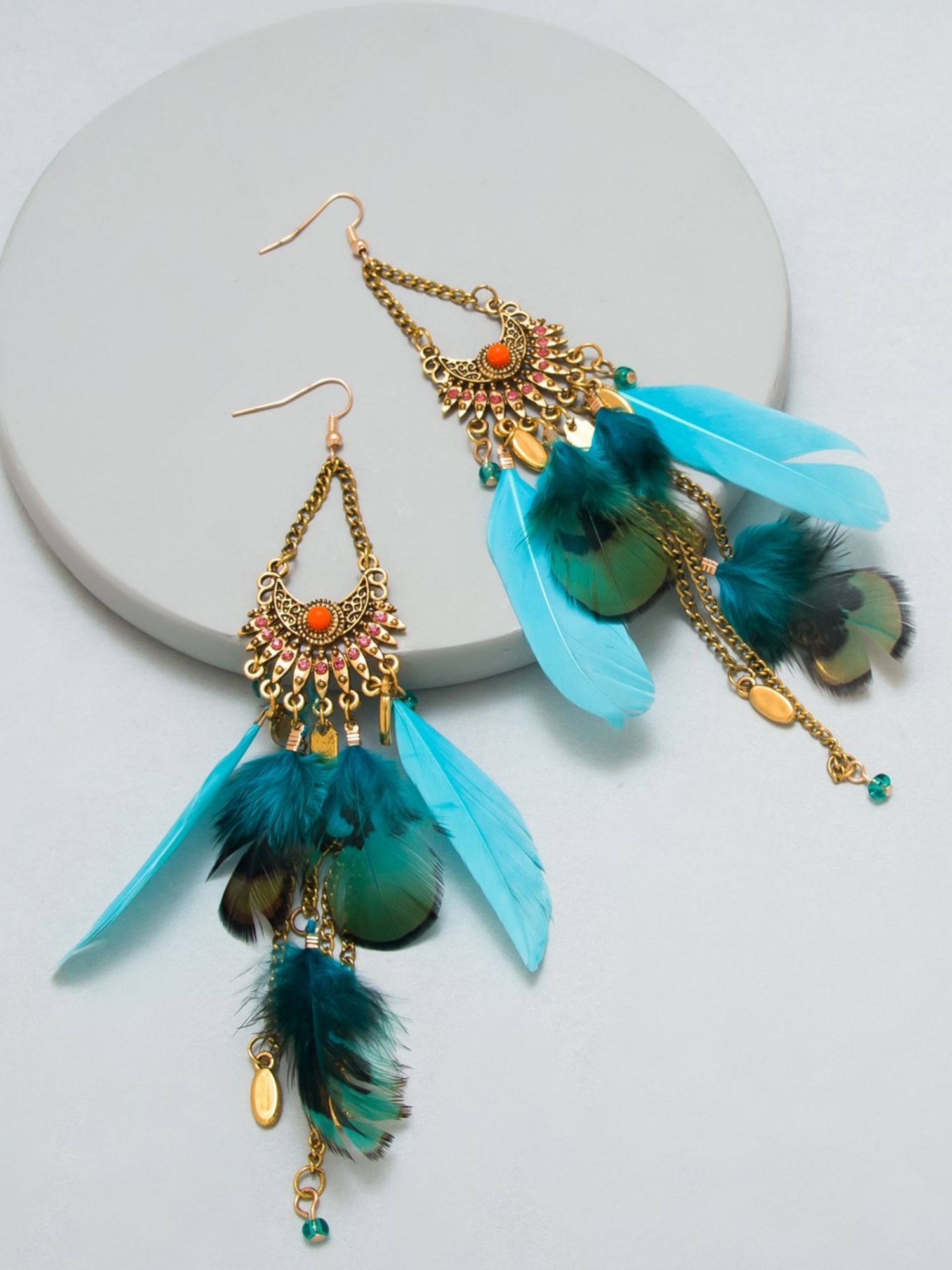 Pipa Bella by Nykaa Fashion Peacock Feather Statement Earrings Buy Pipa  Bella by Nykaa Fashion Peacock Feather Statement Earrings Online at Best  Price in India  Nykaa