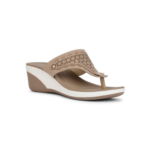 Bata Beige Women Sandals (UK 6)