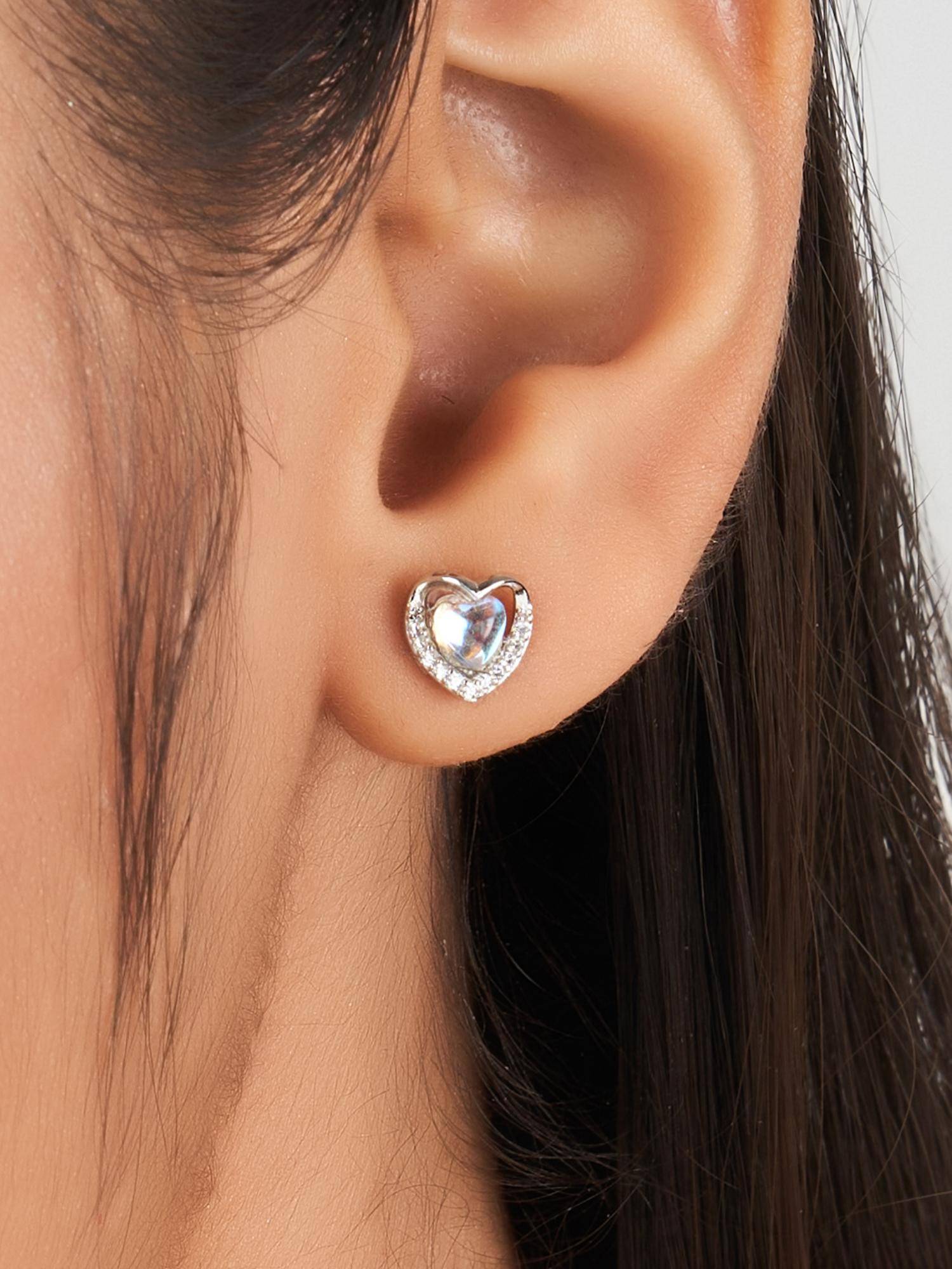 Nistra 925 Sterling Silver Stone Heart Studs