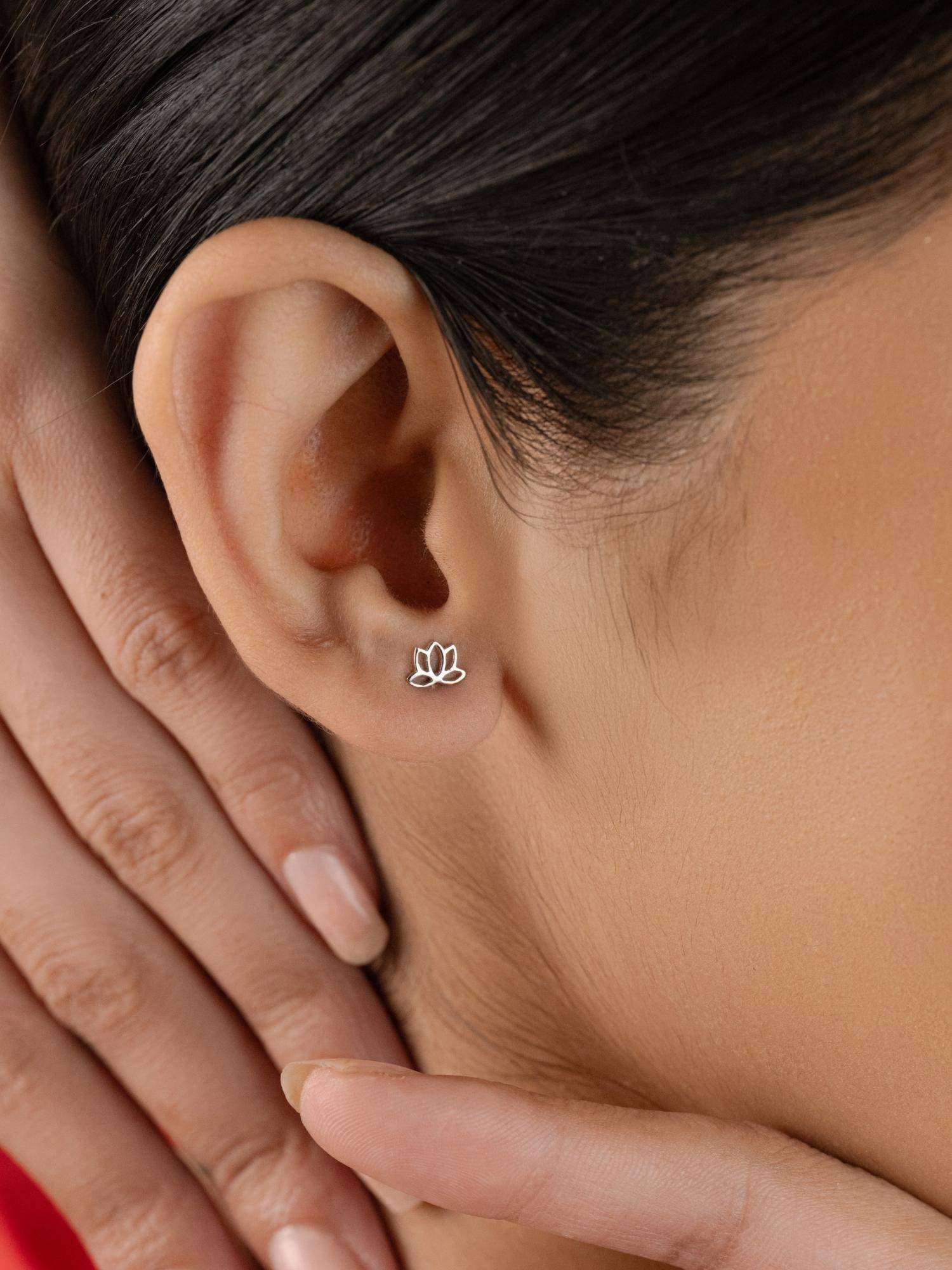 Nistra 925 Sterling Silver Lotus Petals Of Peace Earrings