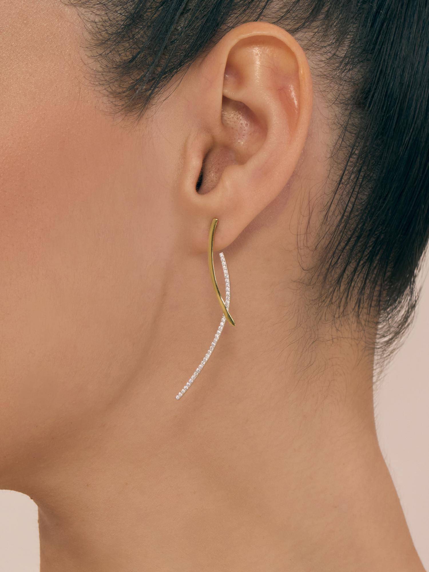 Nistra 925 Sterling Silver Electrifying Charm Drop Earrings