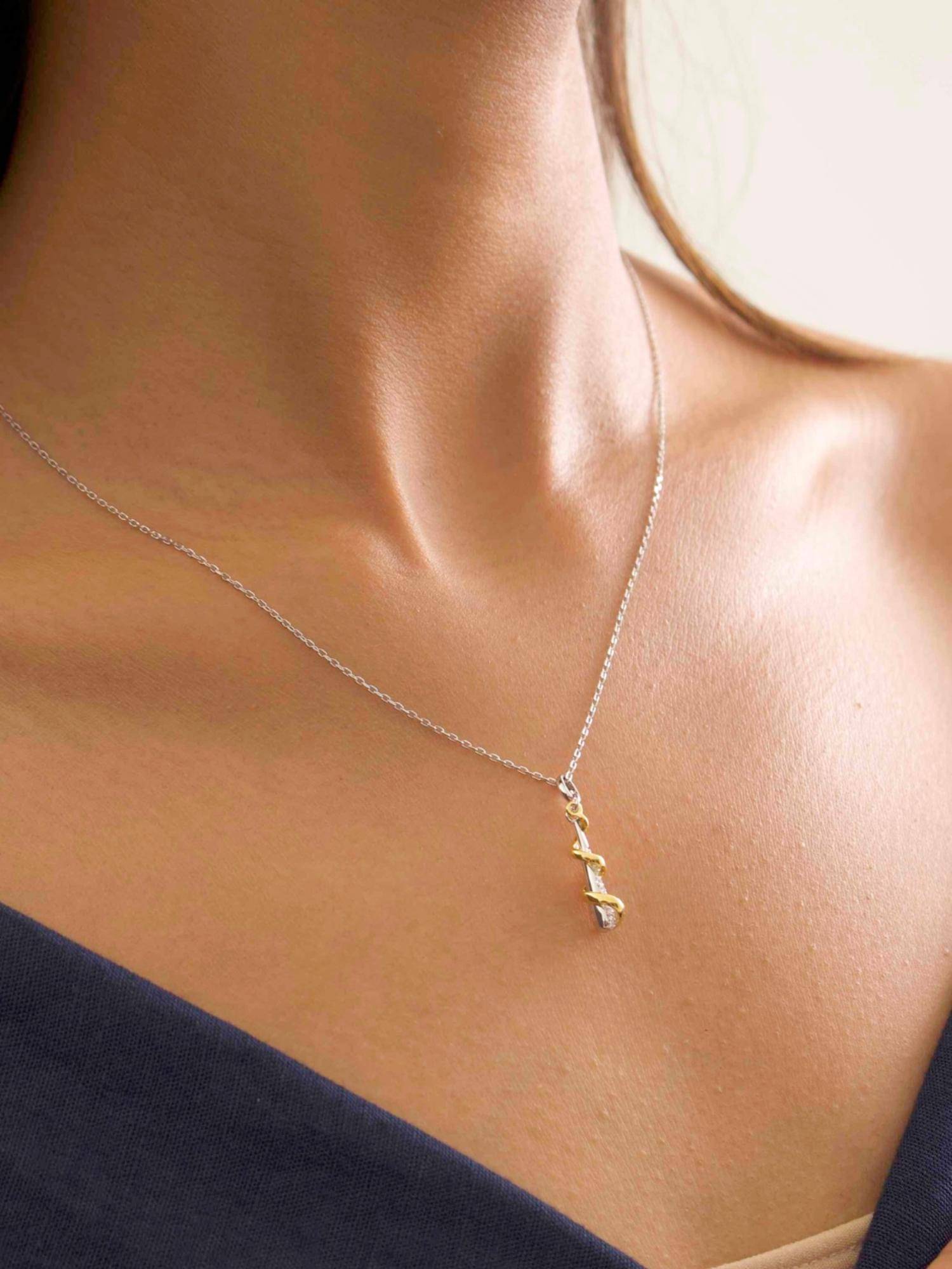 Nistra 925 Sterling Silver Rare Treasure Necklace (Adjustable)