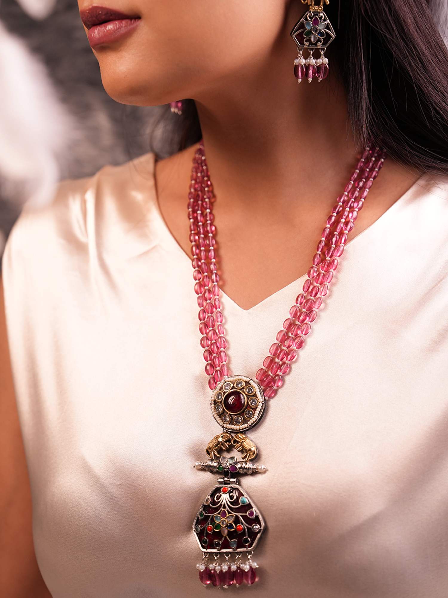 BINNI Pink Hydro Bead Floral Pendant Necklace Set