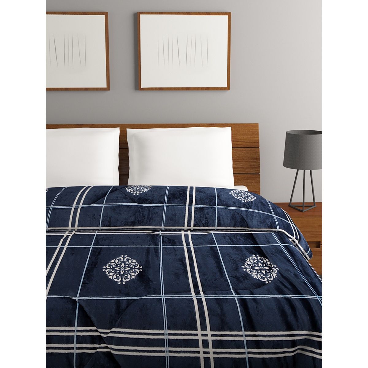 Bombay Dyeing 795 GSM 100 Polyester Juniper Double Comforter Buy