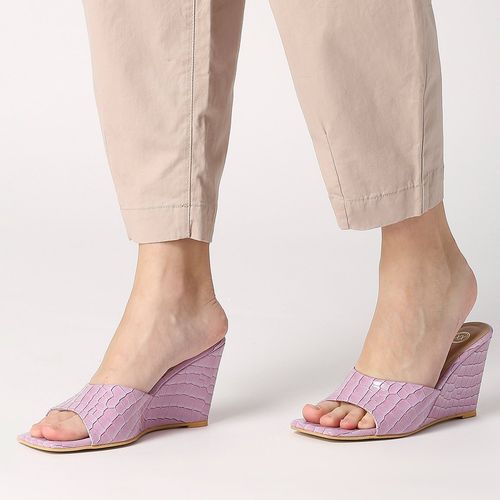 Buy Twenty Dresses by Nykaa Fashion Purple Texture Square Wedge