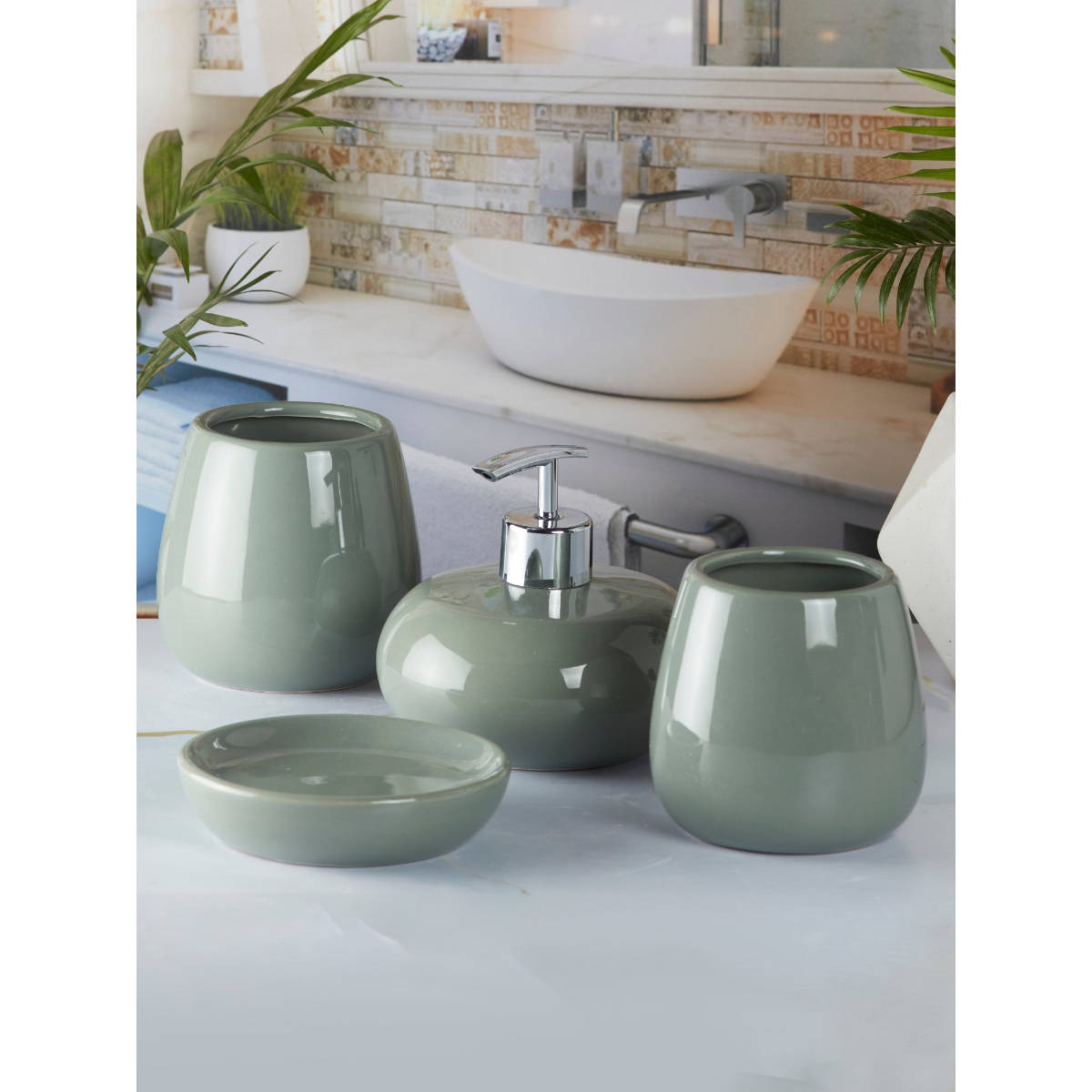 Kookee Green Ceramic Bathroom Soap Dispenser & Dish with Toothbrush Holder & Tumbler