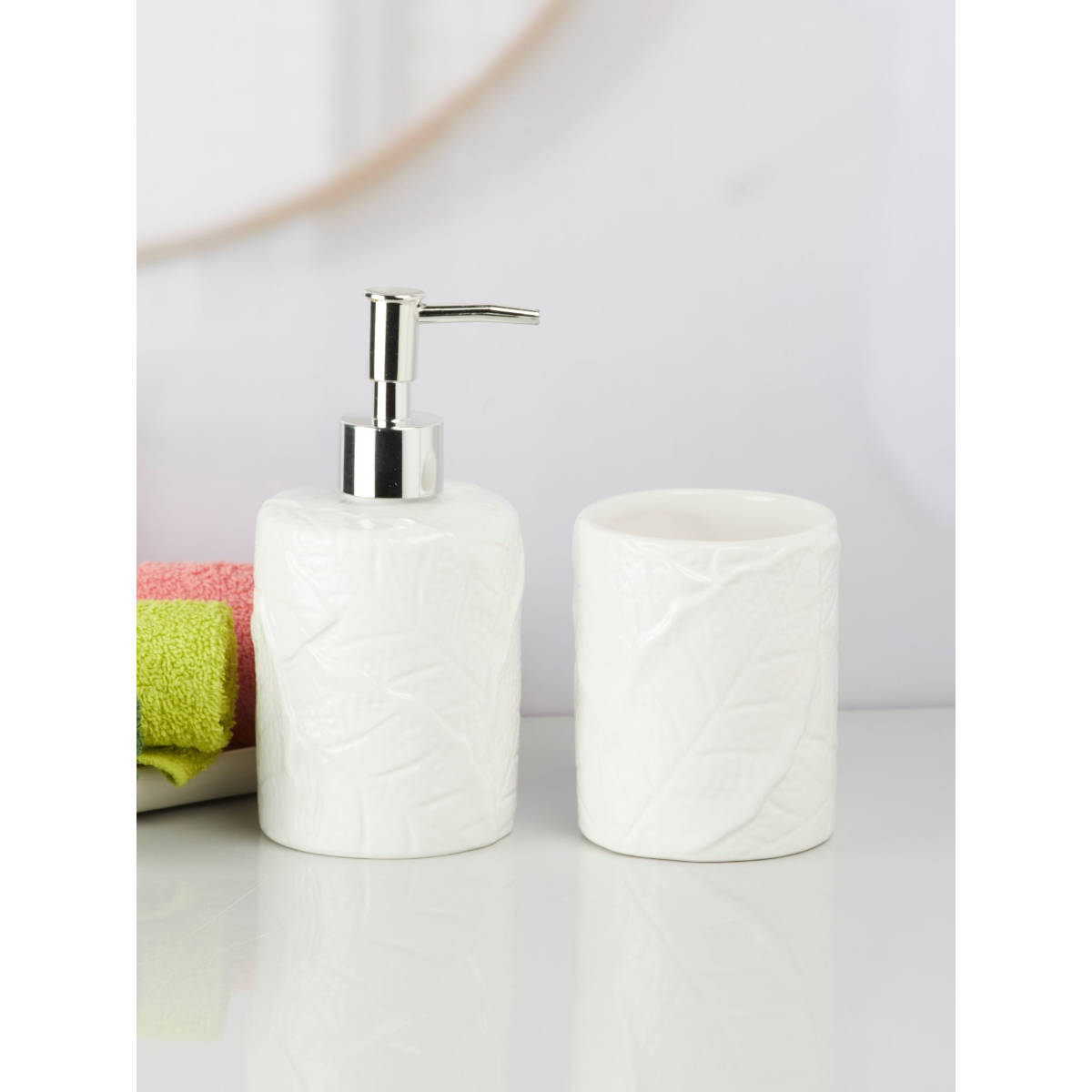 Kookee White Ceramic Soap Dispenser & Toothbrush Holder