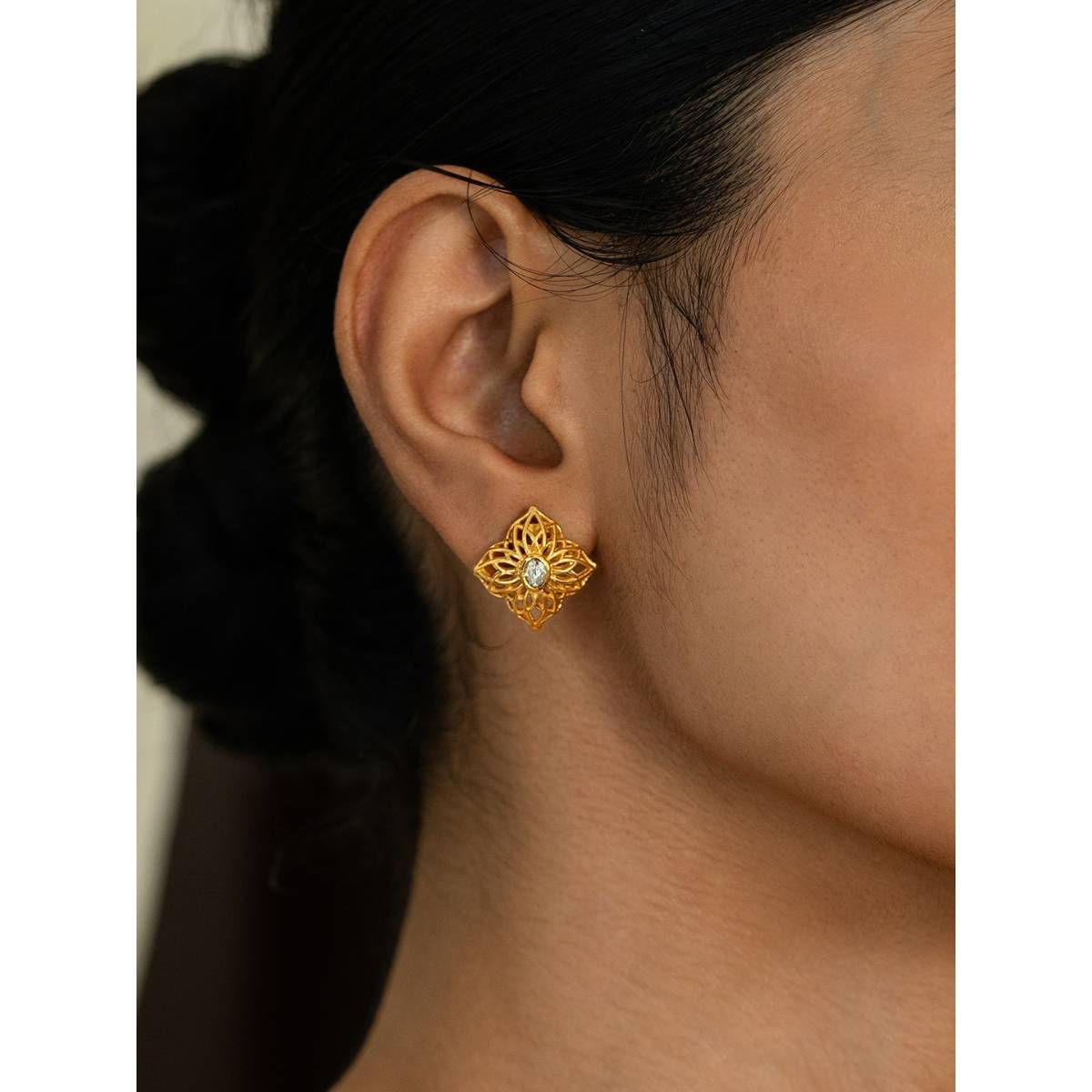 925 Silver Shaya by CaratLane Queen of Multitasking Stud Earrings in Gold Plated